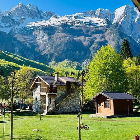 Krojet E Rrogamit Valbona Esterno foto