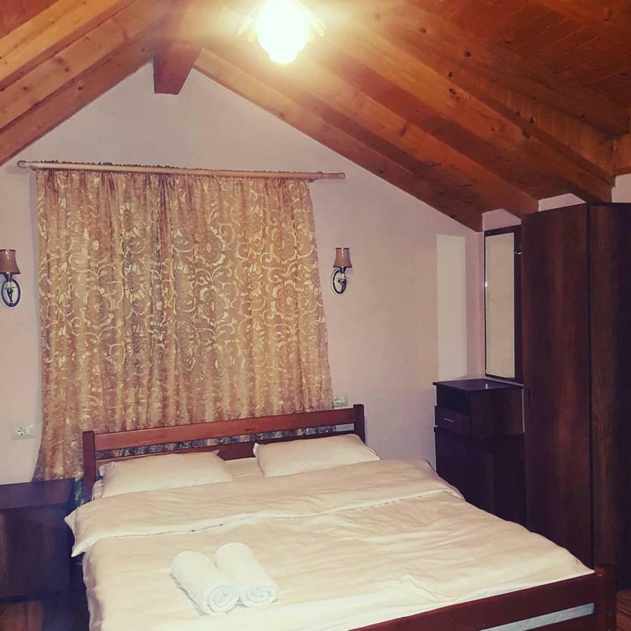 Krojet E Rrogamit Valbona Esterno foto