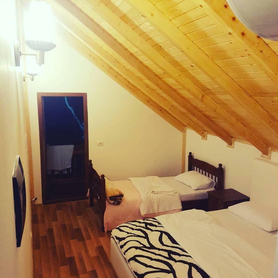 Krojet E Rrogamit Valbona Esterno foto